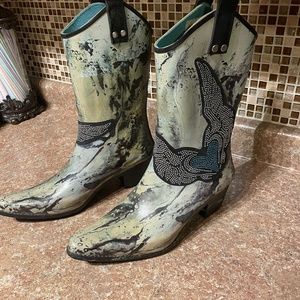 Bobs Hot Rain 02 Cowgirl Boots